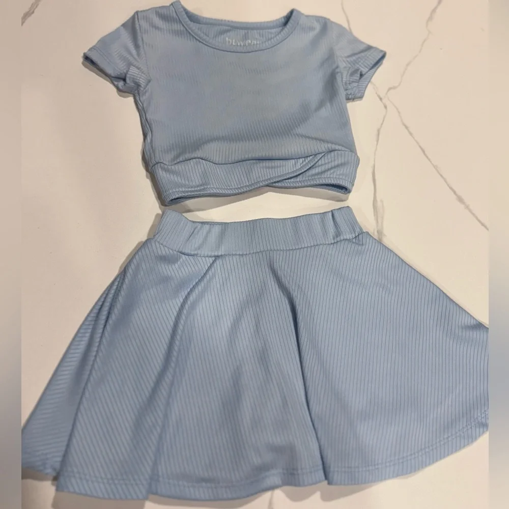 Btween Active • Toddler 2-piece Crop Shirt & Skort Set - Picture 6 of 6